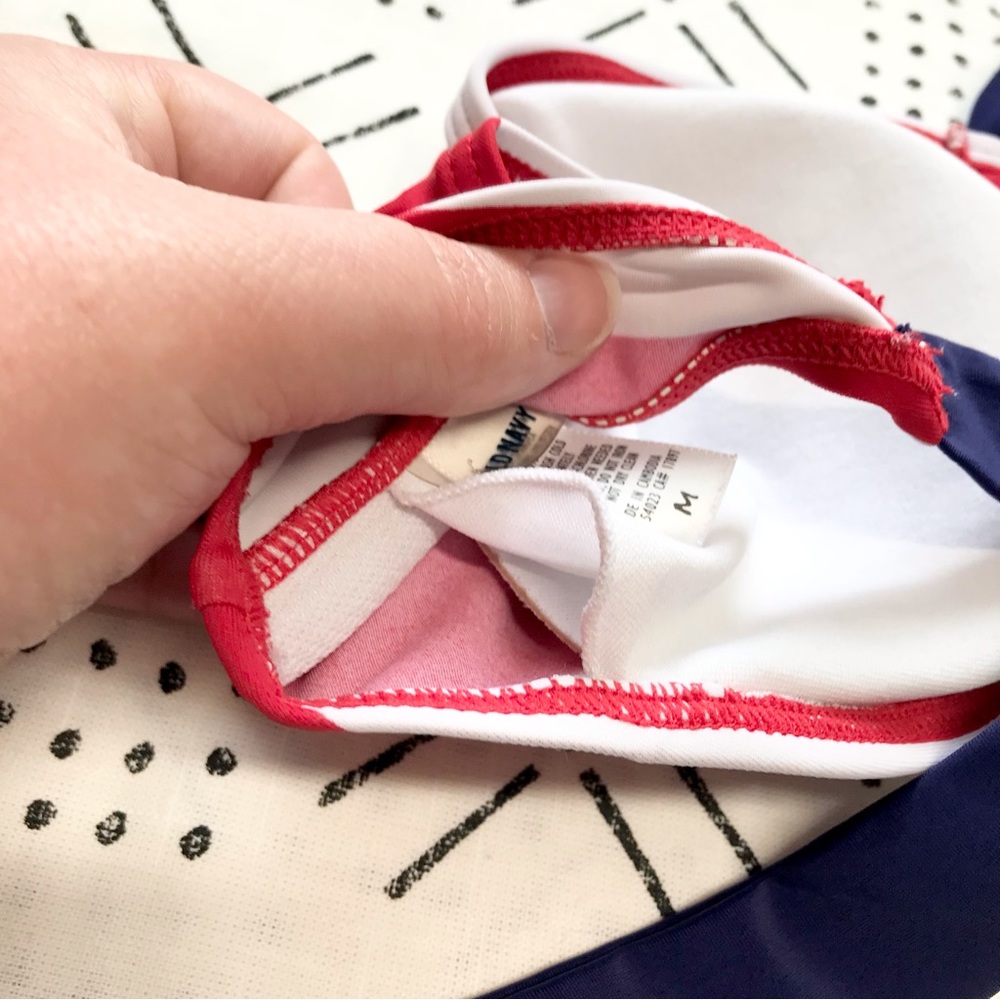 STARS AND STRIPES SWIMWEAR - Picture 6 of 10
